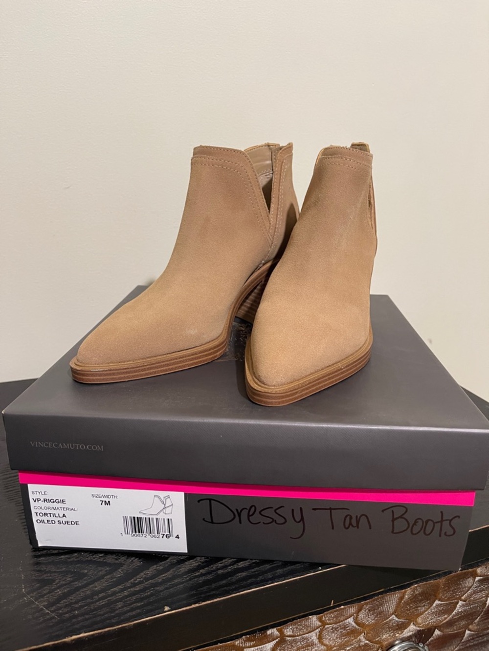 Vince Camuto Tortilla Suede Pointed Ankle Booties VP-Riggie size 7M